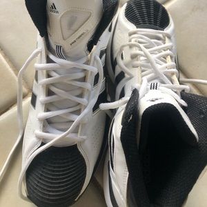 Men adidas basketball shoes